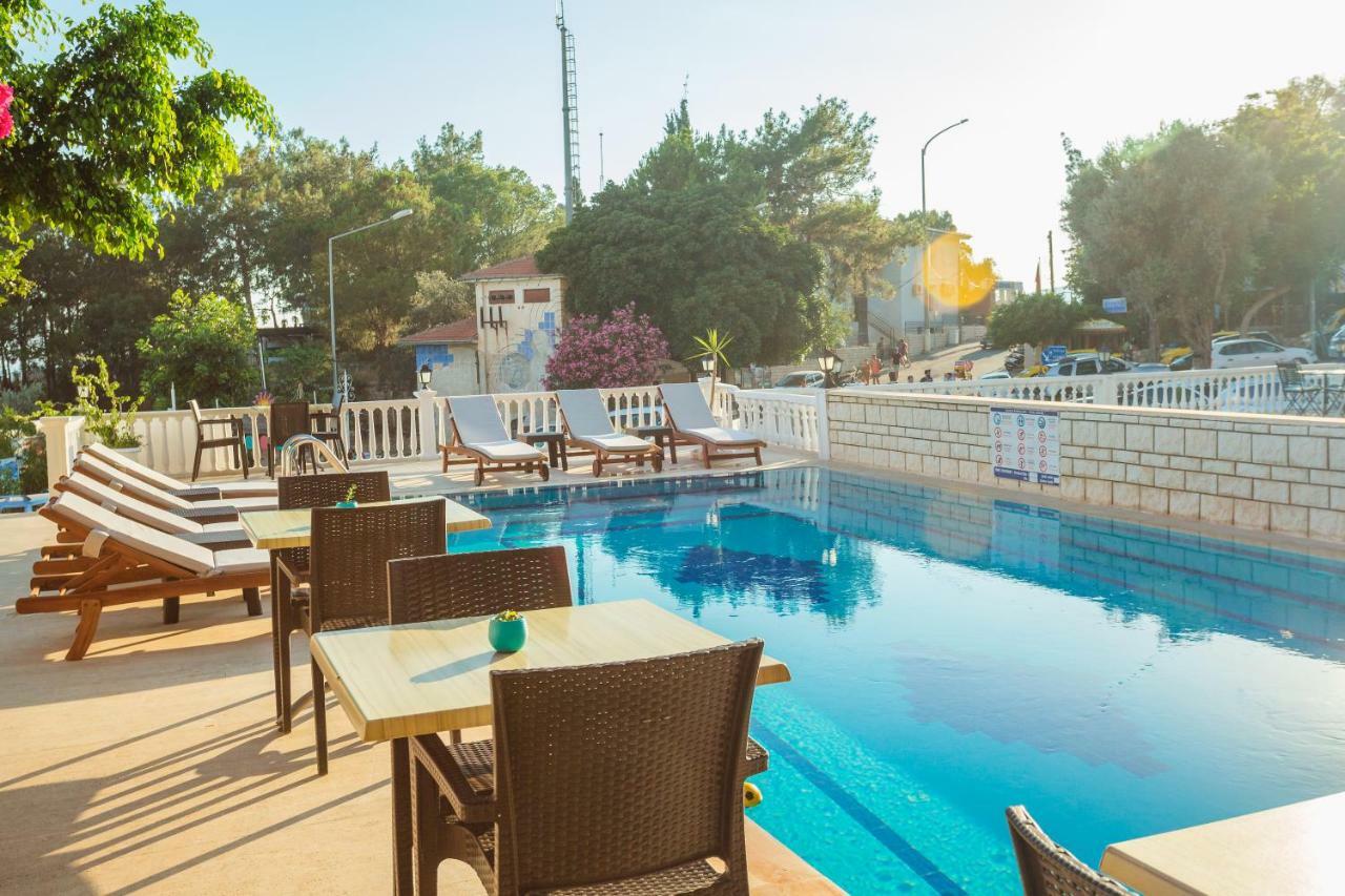 Hotel Koza カシュ エクステリア 写真